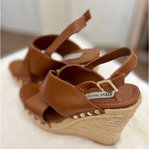 Steve Madden high wedge, buckle/strap shoes-8.5